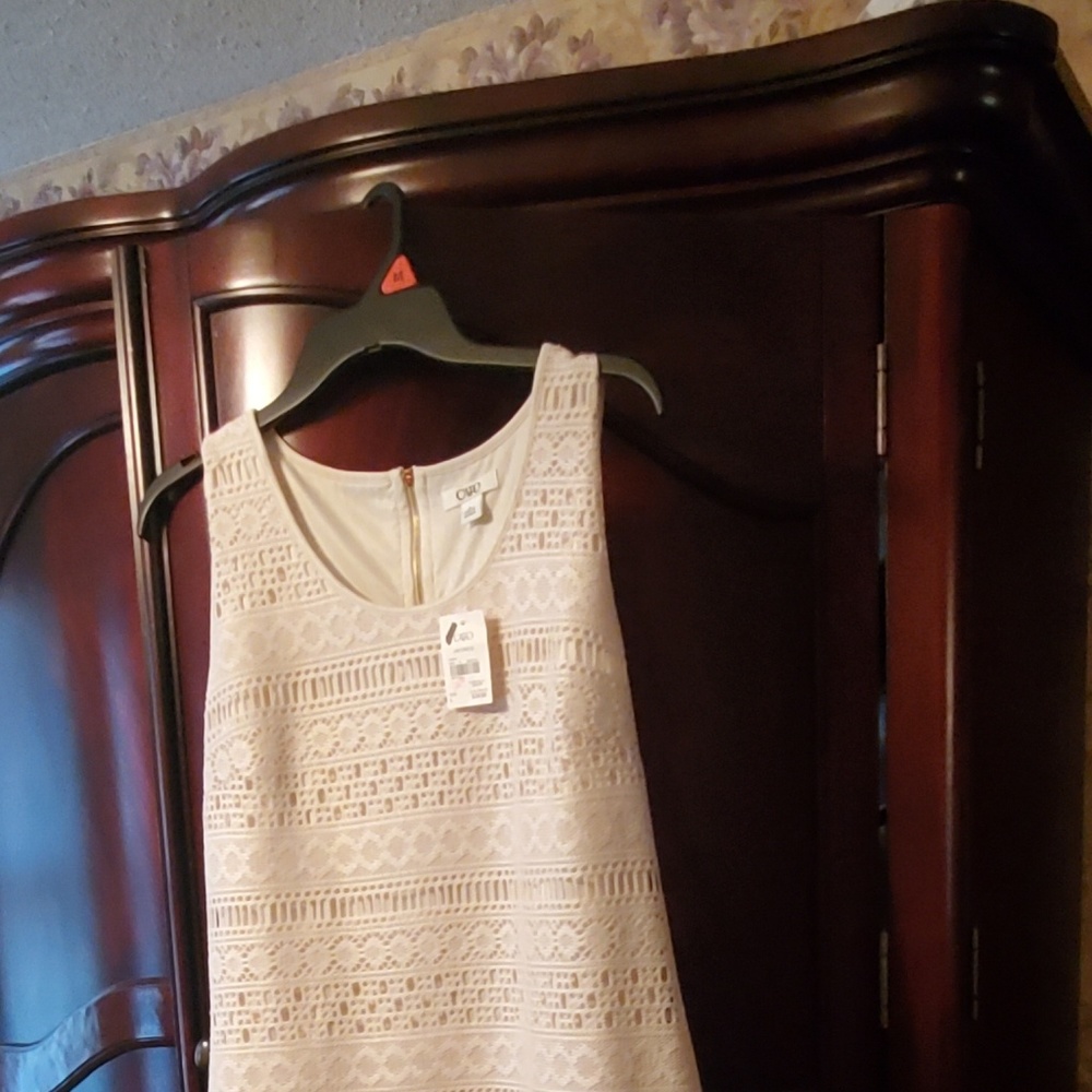 Cato cream color , sleeveless dress